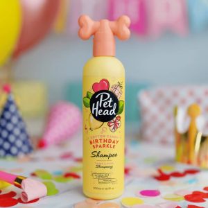 Pet Head Birthday edition шампоан за куче с праскова и алое, 300 мл