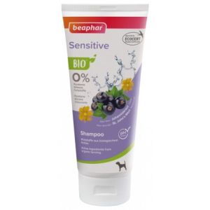 Beaphar Bio Shampoo Sensetive 200мл - с био жълт кантарион, касис, алое вера, неутрално pH, без парабени, алкохол, силикон
